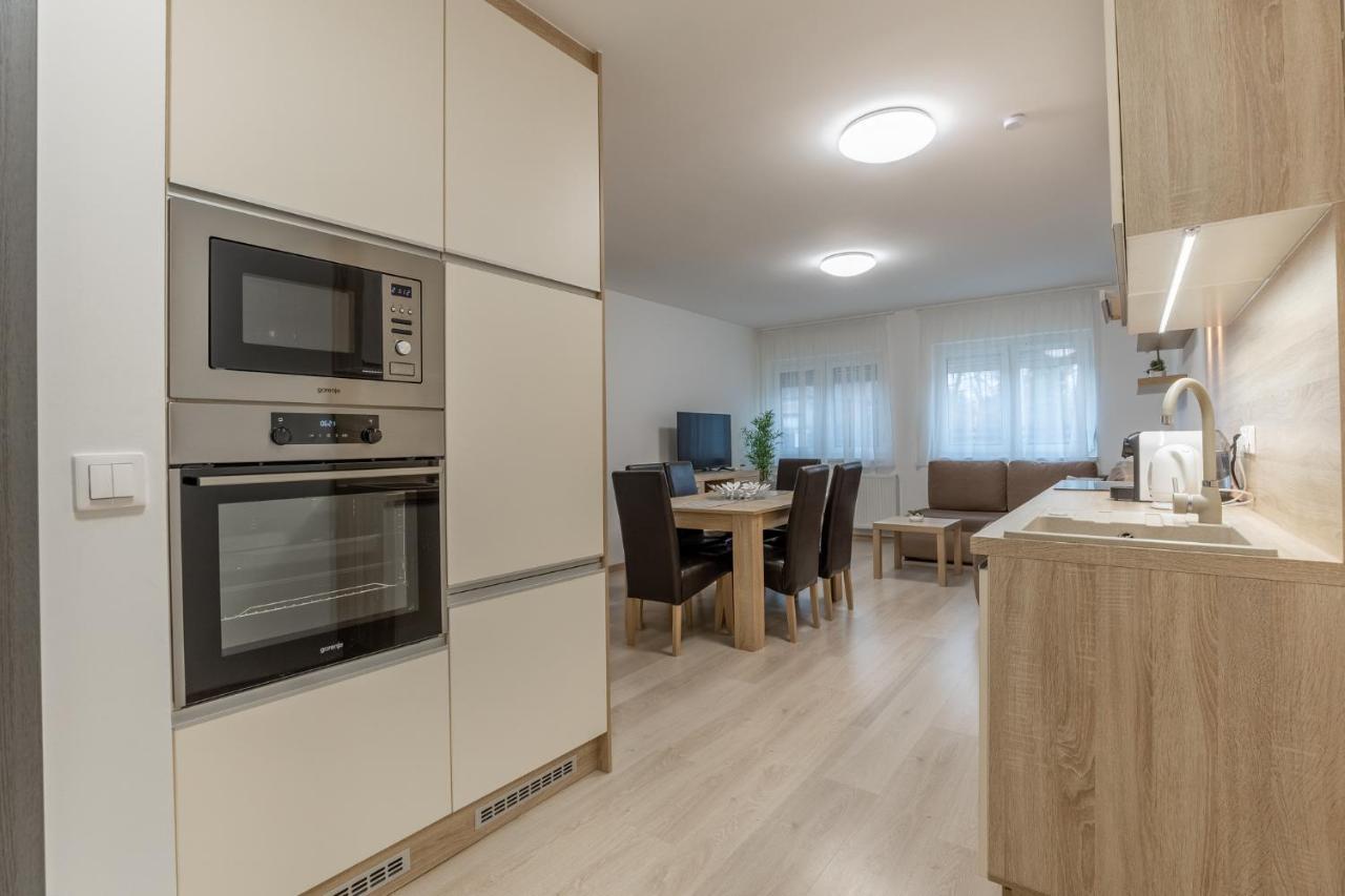 Léda Apartmanok Siófok Exterior foto