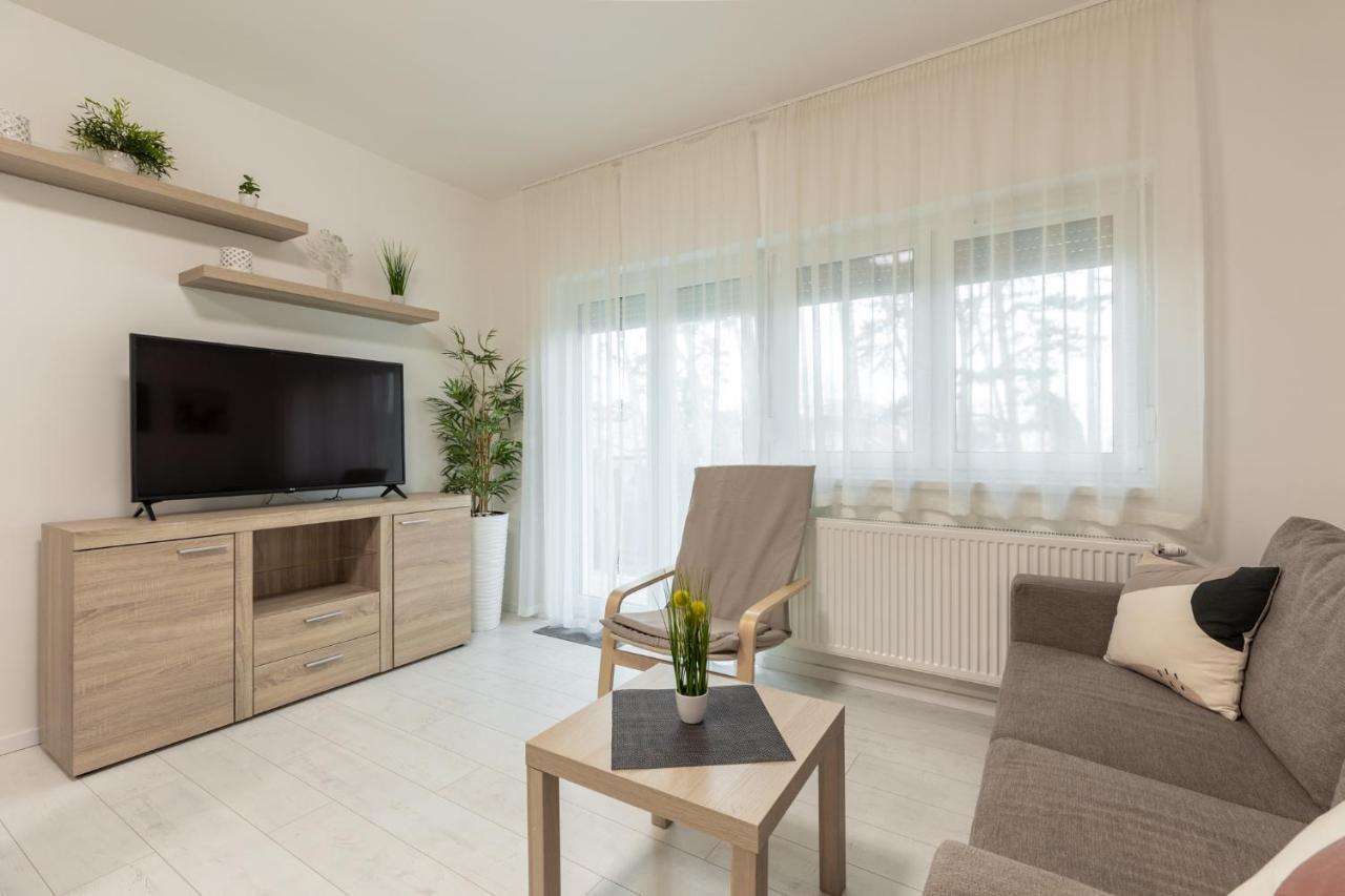Léda Apartmanok Siófok Exterior foto