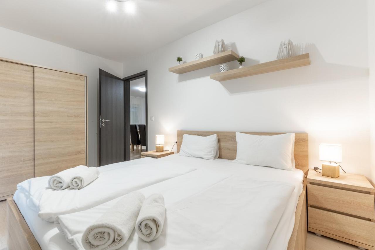 Léda Apartmanok Siófok Exterior foto