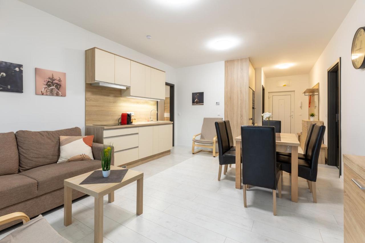 Léda Apartmanok Siófok Exterior foto